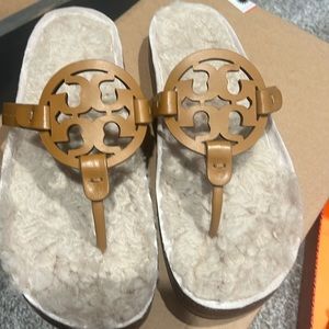 TORY BURCH Miller Cloud Shearling